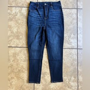 American Eagle Women’s Curvy Highest Rise Jeggings